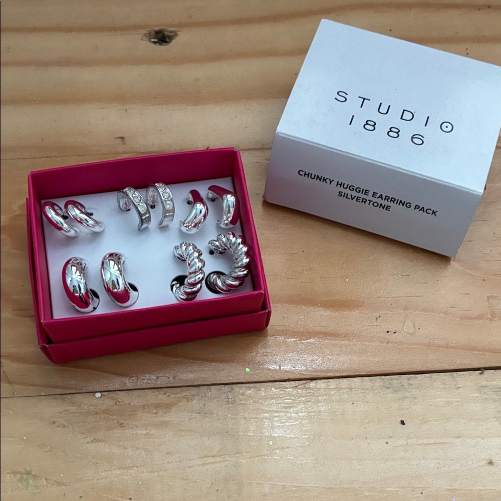 Avon Silvertone Huggie Earrings Set